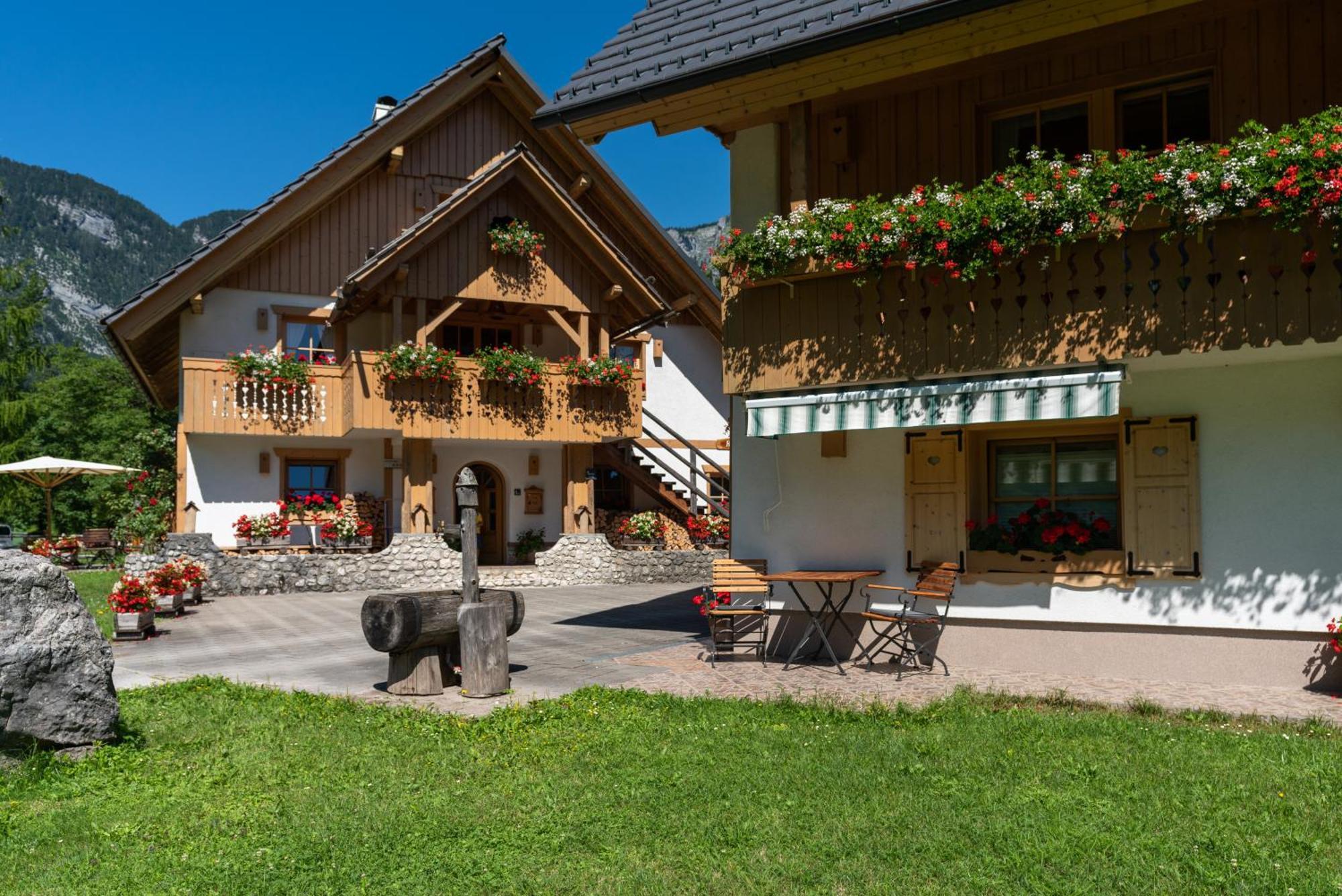 Alpik Chalets - Bohinj Bagian luar foto