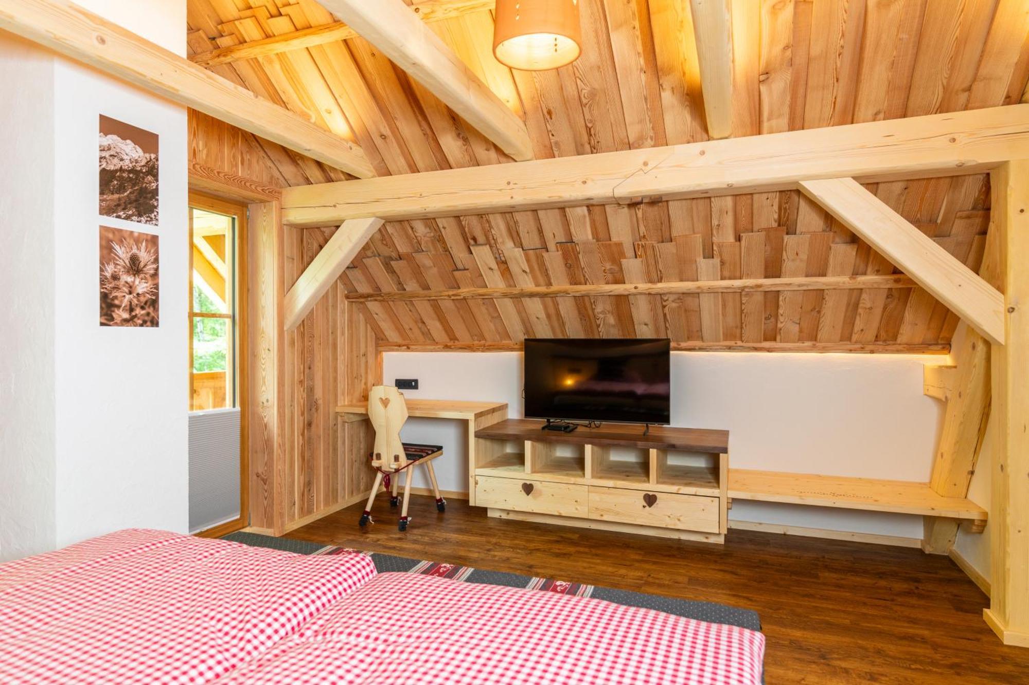 Alpik Chalets - Bohinj Ruang foto