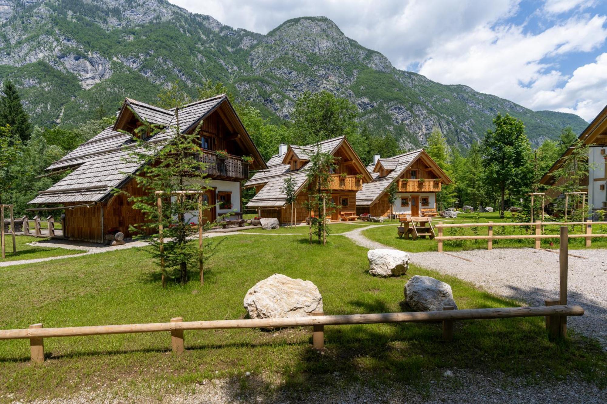 Alpik Chalets - Bohinj Bagian luar foto